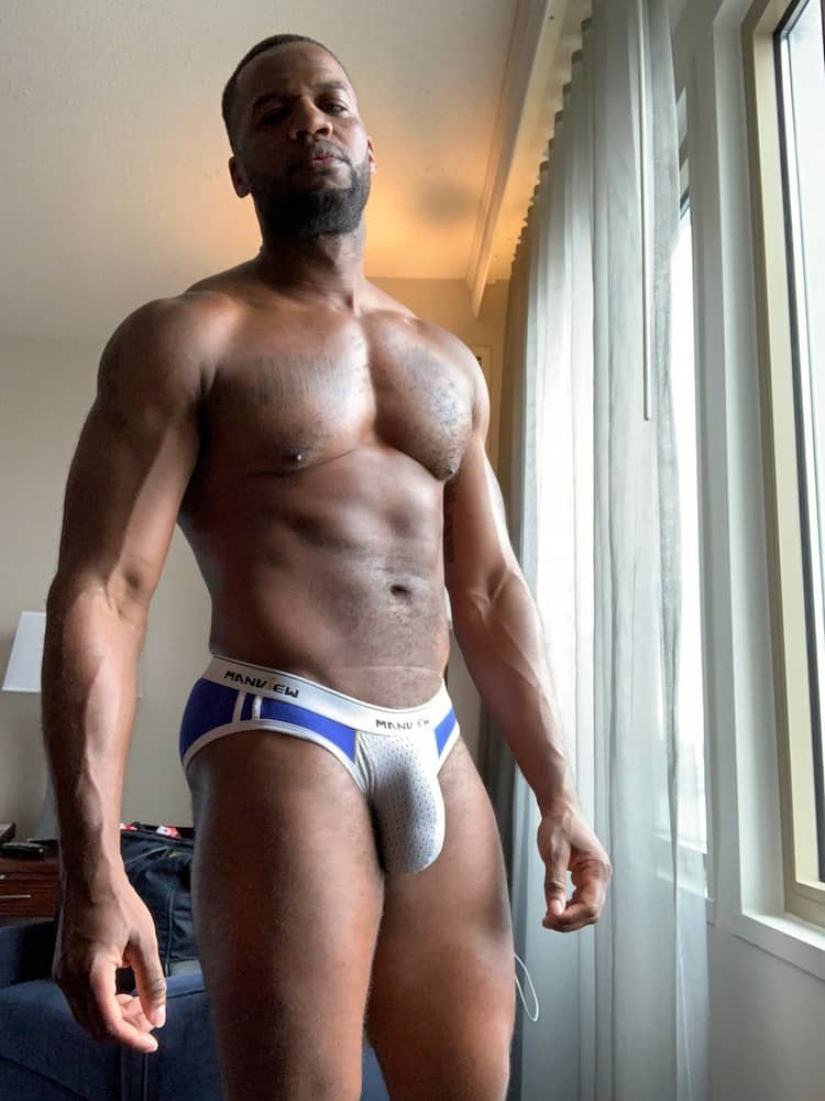 Eli Martinez (Harlem Jock)